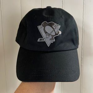 NHL Pittsburgh Penguins Hockey Black Adjustable Strapback Cap Hat by Elevate EUC